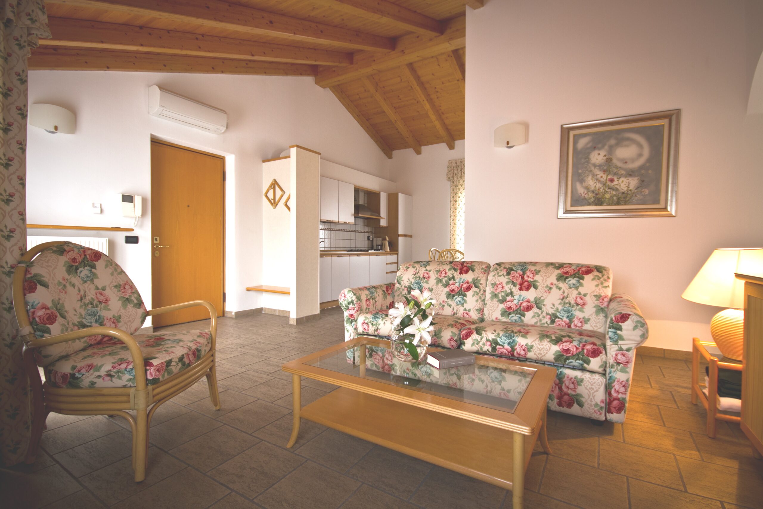 Room 05